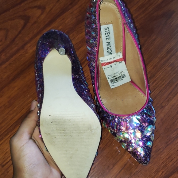 blinged out steve madden heels - Picture 3 of 4